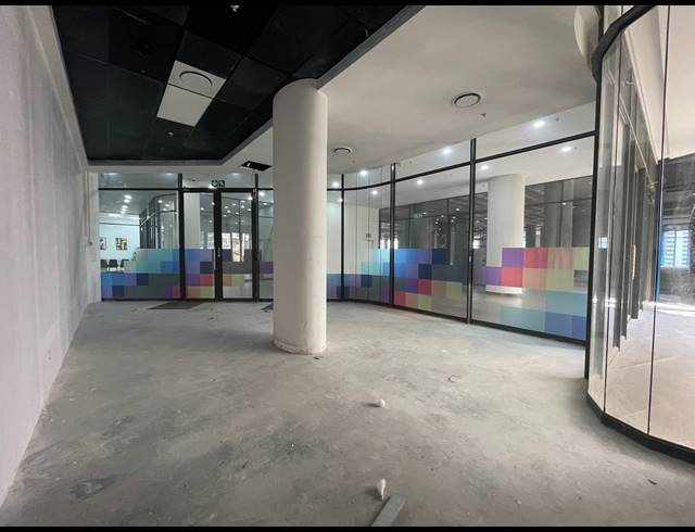 51M² RETAIL TO LET IN SANDTON CENTRAL